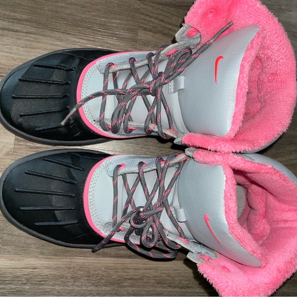 Nike Woodside ACG BOOTS (7Y) - Picture 3 of 5